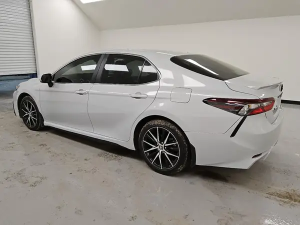 4T1T11AK2RU210276 2024 TOYOTA CAMRY - Image 2