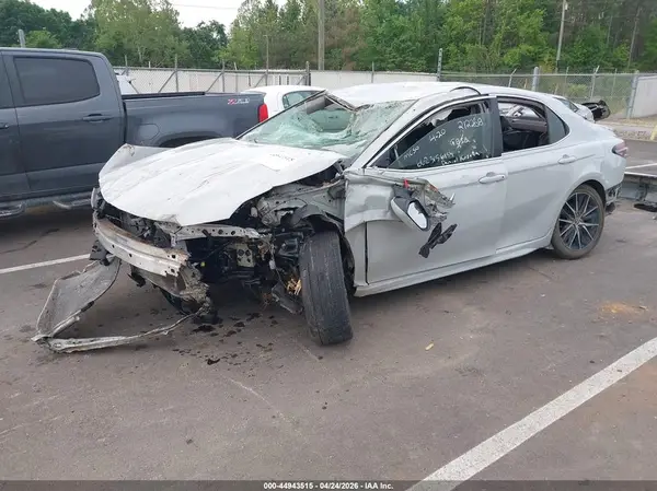 4T1T11AK2RU212268 2024 TOYOTA CAMRY - Image 2