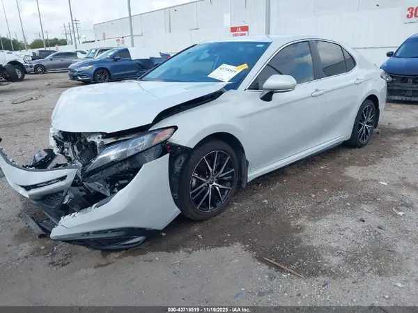 4T1T11AK2RU213548 2024 TOYOTA CAMRY - Image 2