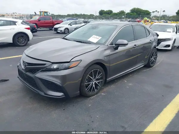 4T1T11AK2RU851508 2024 TOYOTA CAMRY - Image 2