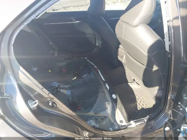 4T1T11AK2RU875825 2024 TOYOTA CAMRY - Image 8
