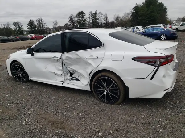 4T1T11AK2RU884959 2024 TOYOTA CAMRY - Image 2