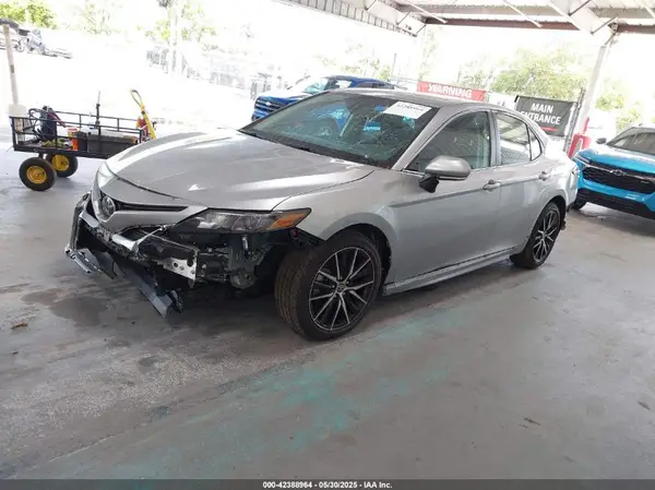 4T1T11AK2RU918253 2024 TOYOTA CAMRY - Image 2