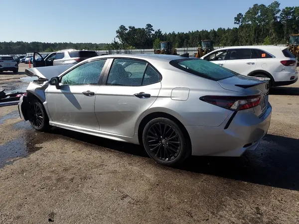 4T1T11AK3MU445469 2021 TOYOTA CAMRY - Image 2