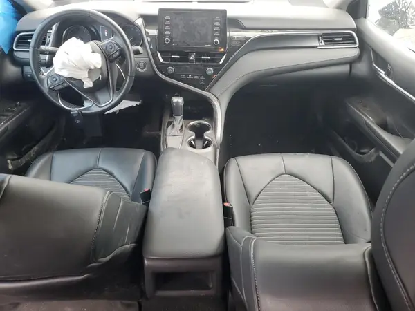 4T1T11AK3MU498365 2021 TOYOTA CAMRY - Image 8