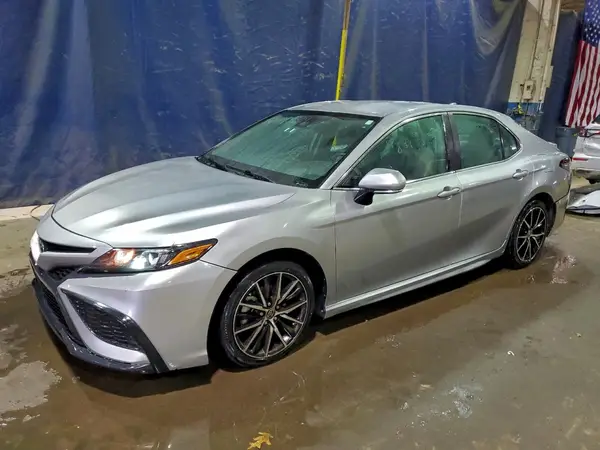 4T1T11AK3MU513219 2021 TOYOTA CAMRY - Image 1