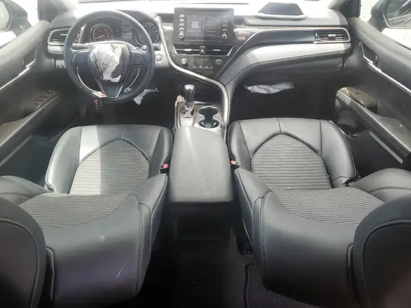 4T1T11AK3MU520686 2021 TOYOTA CAMRY - Image 8