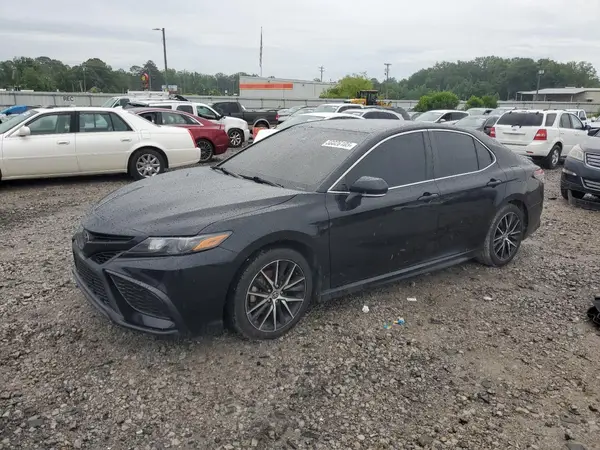 4T1T11AK3MU528139 2021 TOYOTA CAMRY - Image 1