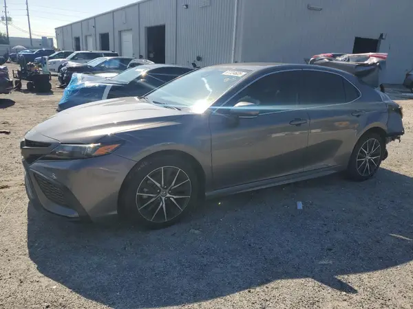 4T1T11AK3MU564722 2021 TOYOTA CAMRY - Image 1