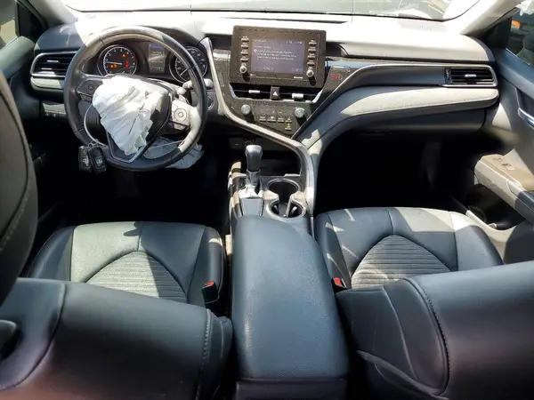 4T1T11AK3MU612445 2021 TOYOTA CAMRY - Image 8