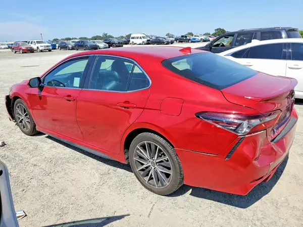 4T1T11AK3NU005107 2022 TOYOTA CAMRY - Image 2