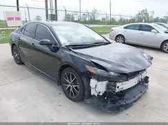 4T1T11AK3NU016933 2022 TOYOTA CAMRY