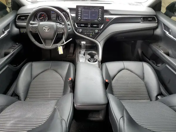 4T1T11AK3NU033067 2022 TOYOTA CAMRY - Image 8