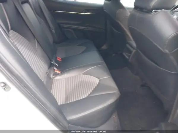 4T1T11AK3NU066747 2022 TOYOTA CAMRY - Image 8