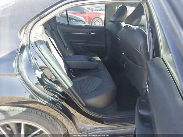 4T1T11AK3NU626606 2022 TOYOTA CAMRY - Image 8