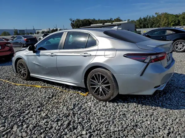 4T1T11AK3NU642966 2022 TOYOTA CAMRY - Image 2