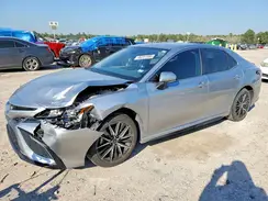 4T1T11AK3NU675840 2022 TOYOTA CAMRY