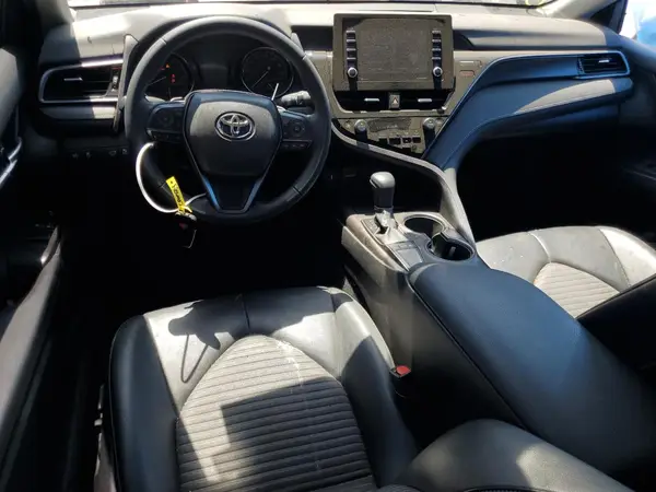 4T1T11AK3NU705421 2022 TOYOTA CAMRY - Image 8