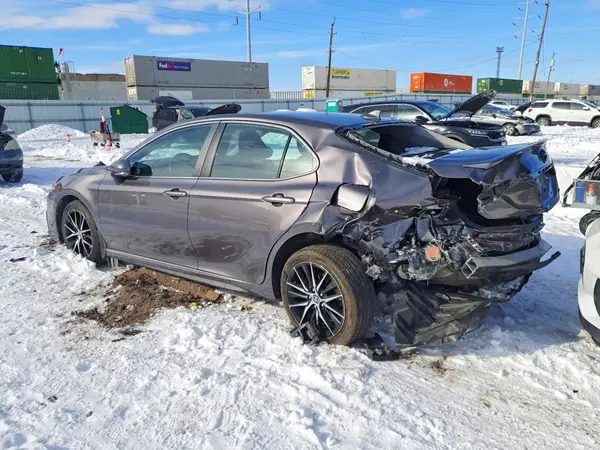 4T1T11AK3NU706813 2022 TOYOTA CAMRY - Image 2