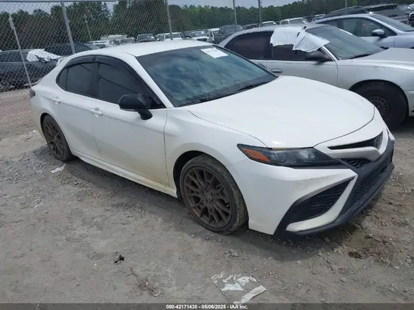 4T1T11AK3PU111978 2023 TOYOTA CAMRY - Image 1
