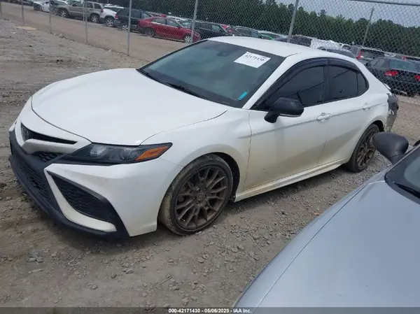 4T1T11AK3PU111978 2023 TOYOTA CAMRY - Image 2