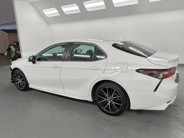 4T1T11AK3PU166754 2023 TOYOTA CAMRY - Image 2