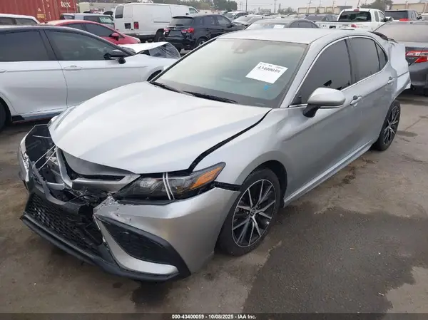 4T1T11AK3PU175051 2023 TOYOTA CAMRY - Image 2