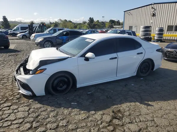 4T1T11AK3PU777092 2023 TOYOTA CAMRY - Image 1