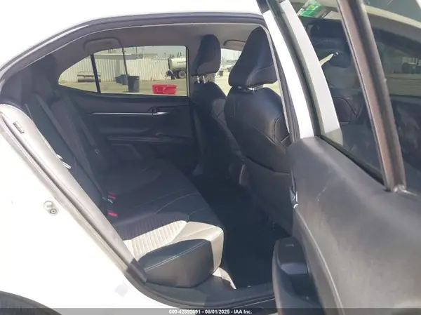 4T1T11AK3PU786200 2023 TOYOTA CAMRY - Image 8