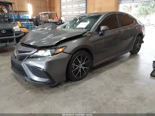 4T1T11AK3PU830938 2023 TOYOTA CAMRY - Image 2