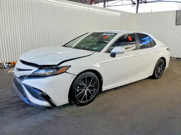 4T1T11AK3PU835878 2023 TOYOTA CAMRY - Image 1