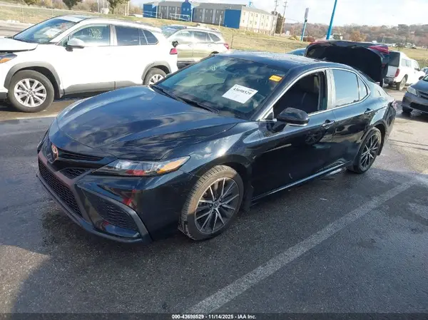 4T1T11AK3PU837744 2023 TOYOTA CAMRY - Image 2