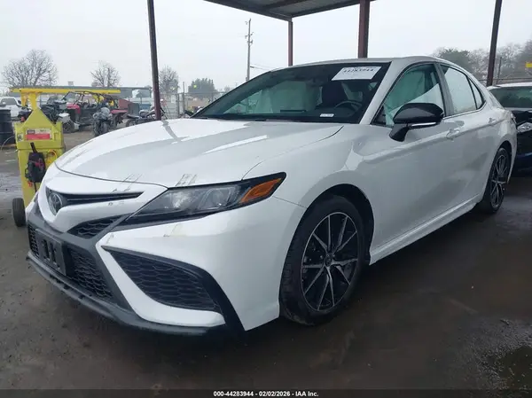 4T1T11AK3PU837923 2023 TOYOTA CAMRY - Image 2
