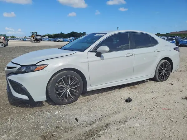 4T1T11AK3RU193486 2024 TOYOTA CAMRY - Image 1