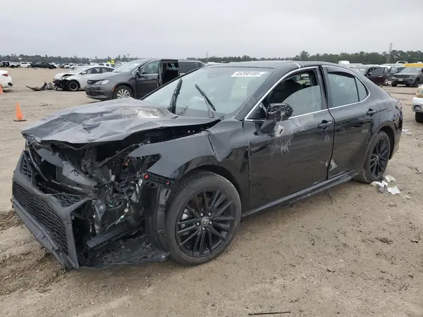 4T1T11AK3RU859388 2024 TOYOTA CAMRY - Image 1