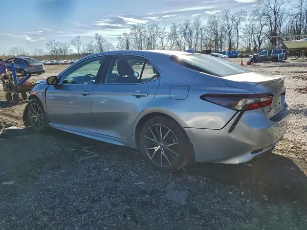 4T1T11AK3RU863361 2024 TOYOTA CAMRY - Image 2