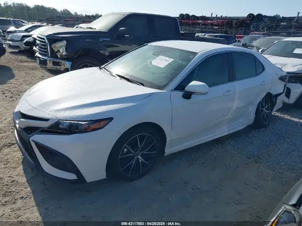 4T1T11AK3RU870097 2024 TOYOTA CAMRY - Image 2
