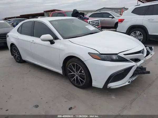 4T1T11AK3RU906323 2024 TOYOTA CAMRY - Image 1