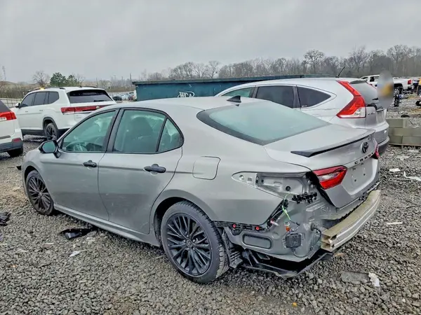 4T1T11AK4MU442967 2021 TOYOTA CAMRY - Image 2