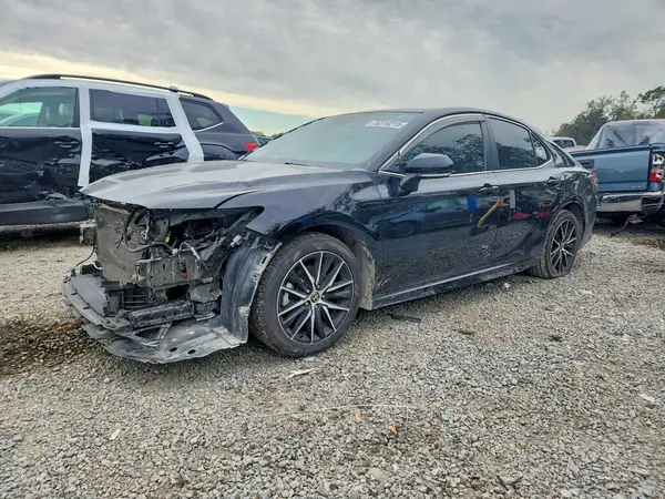 4T1T11AK4MU478416 2021 TOYOTA CAMRY - Image 1