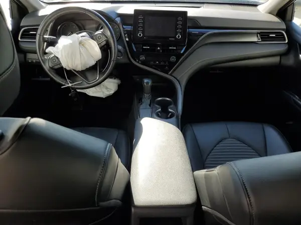 4T1T11AK4MU485477 2021 TOYOTA CAMRY - Image 8