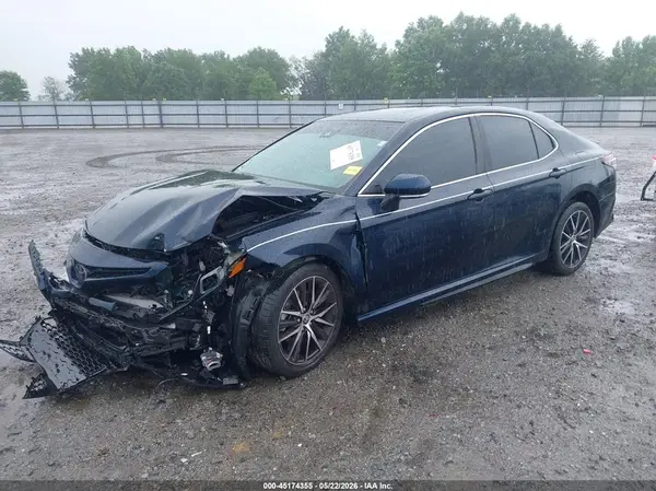 4T1T11AK4MU496964 2021 TOYOTA CAMRY - Image 2