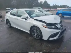 4T1T11AK4NU011725 2022 TOYOTA CAMRY