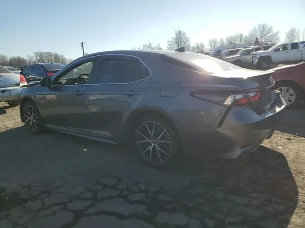 4T1T11AK4NU679511 2022 TOYOTA CAMRY - Image 2