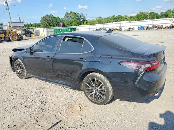 4T1T11AK4NU697068 2022 TOYOTA CAMRY - Image 2