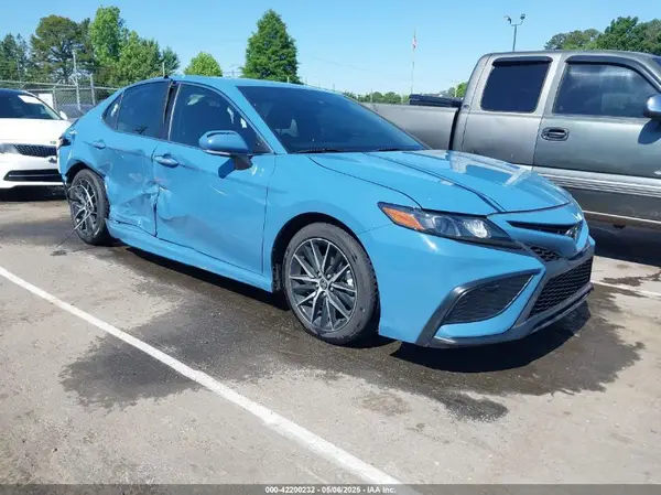 4T1T11AK4PU131589 2023 TOYOTA CAMRY - Image 1
