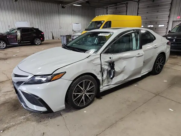4T1T11AK4PU143435 2023 TOYOTA CAMRY - Image 1