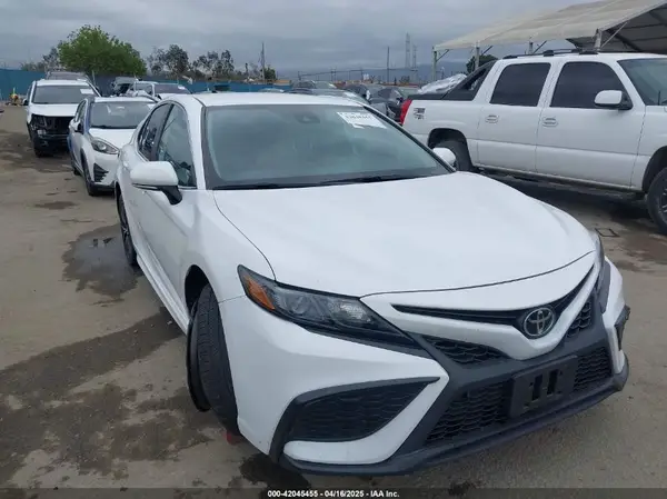 4T1T11AK4PU777487 2023 TOYOTA CAMRY - Image 1