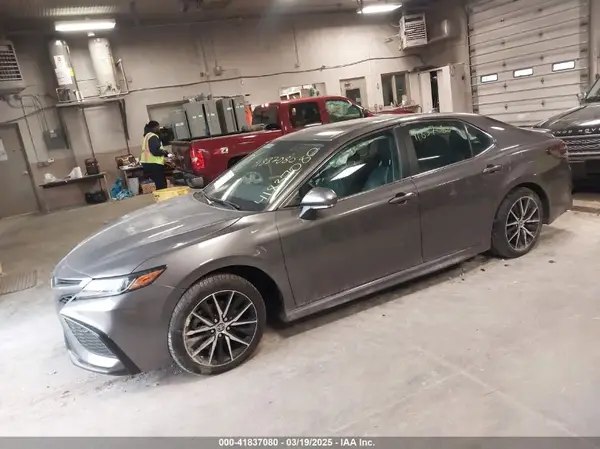 4T1T11AK4PU796718 2023 TOYOTA CAMRY - Image 2