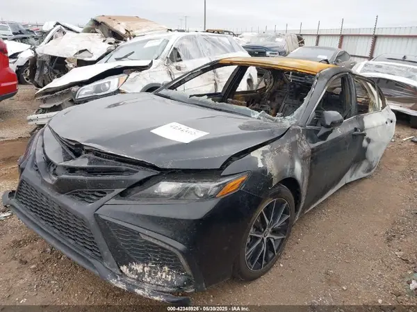 4T1T11AK4PU820399 2023 TOYOTA CAMRY - Image 2